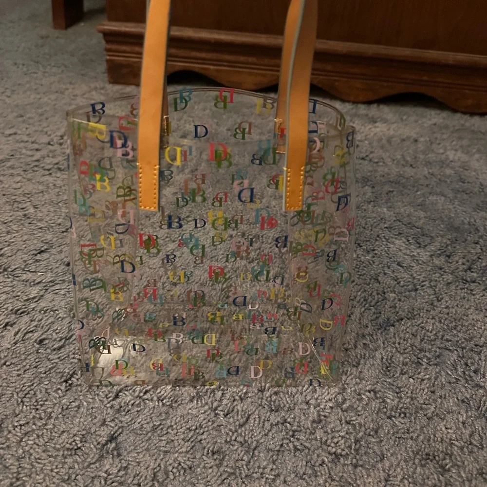 Dooney and Bourke clear plastic handbag - Picture 2 of 5